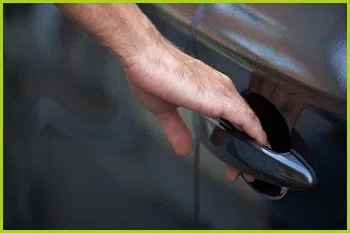 Expert Locksmith Services Pikesville, MD 410-487-9520 - 8-opening-car-locks